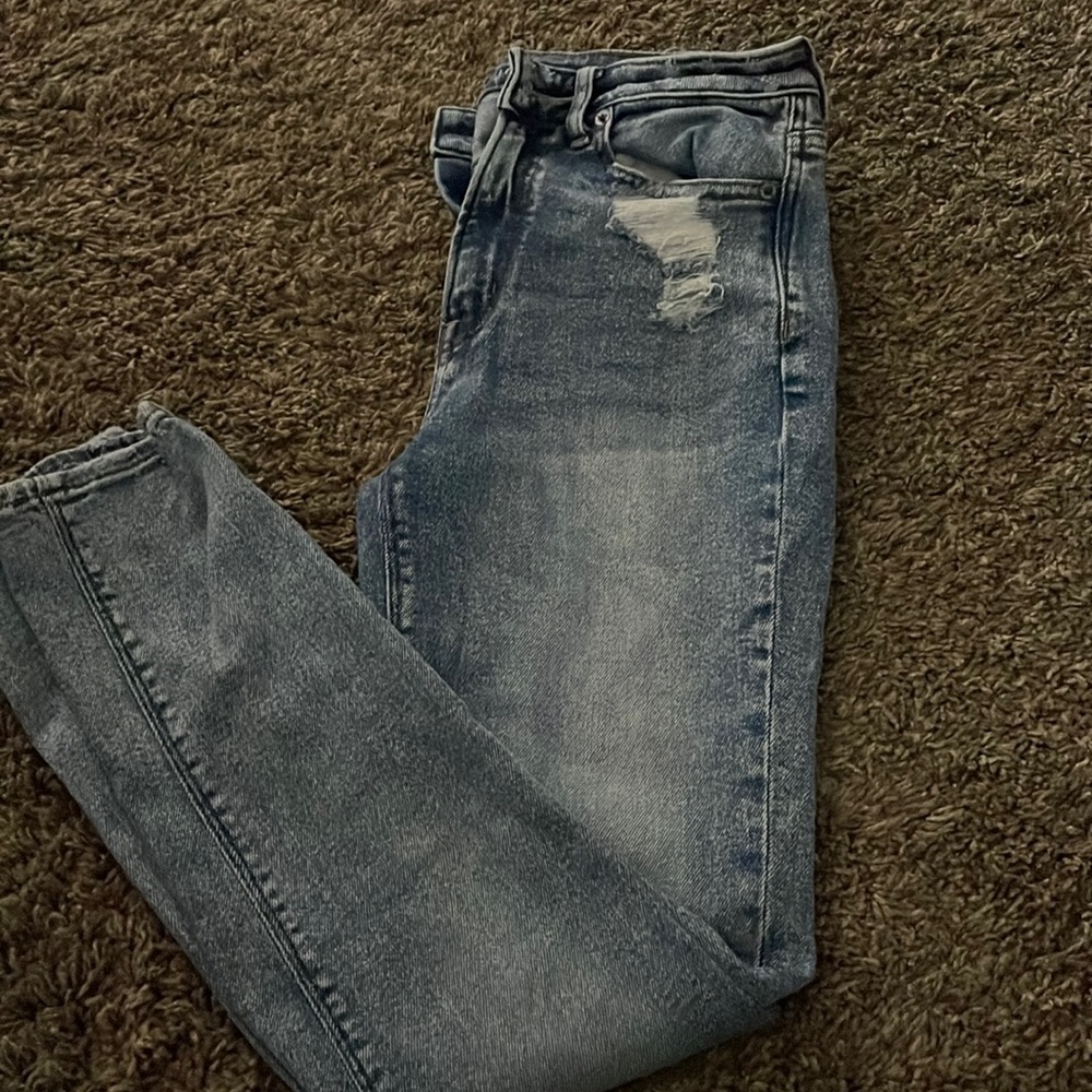 American eagle mom jean